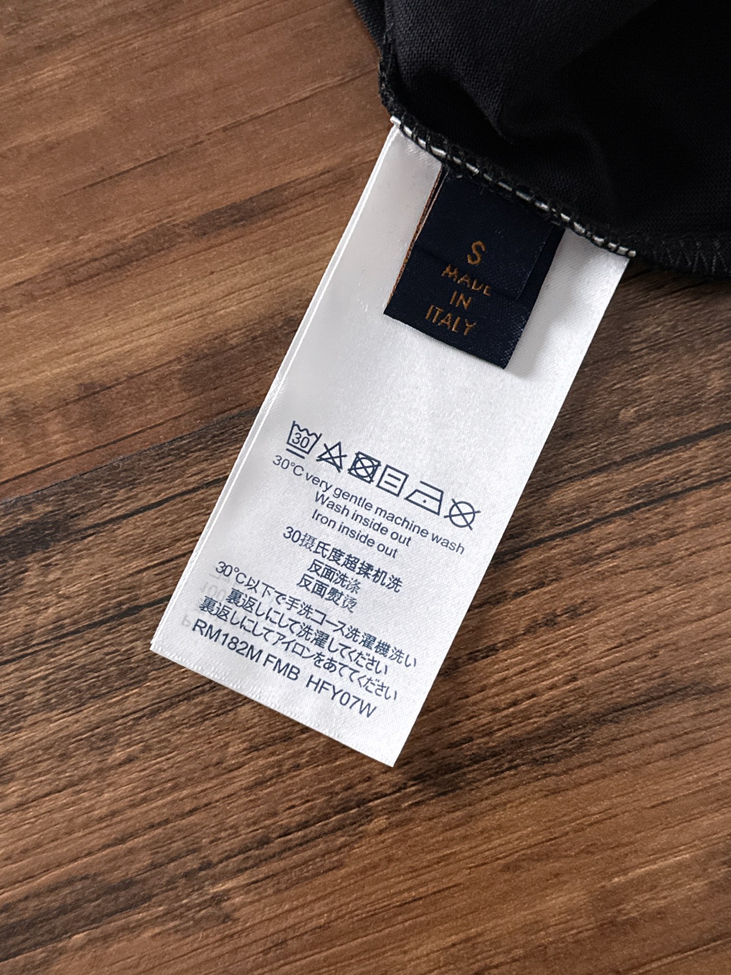 Louis Vuitton Basic Clothing S-l-xl