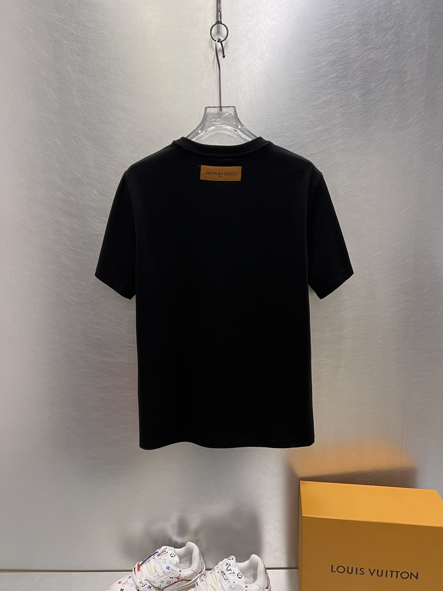 Louis Vuitton Basic Clothing Black S-l-xl
