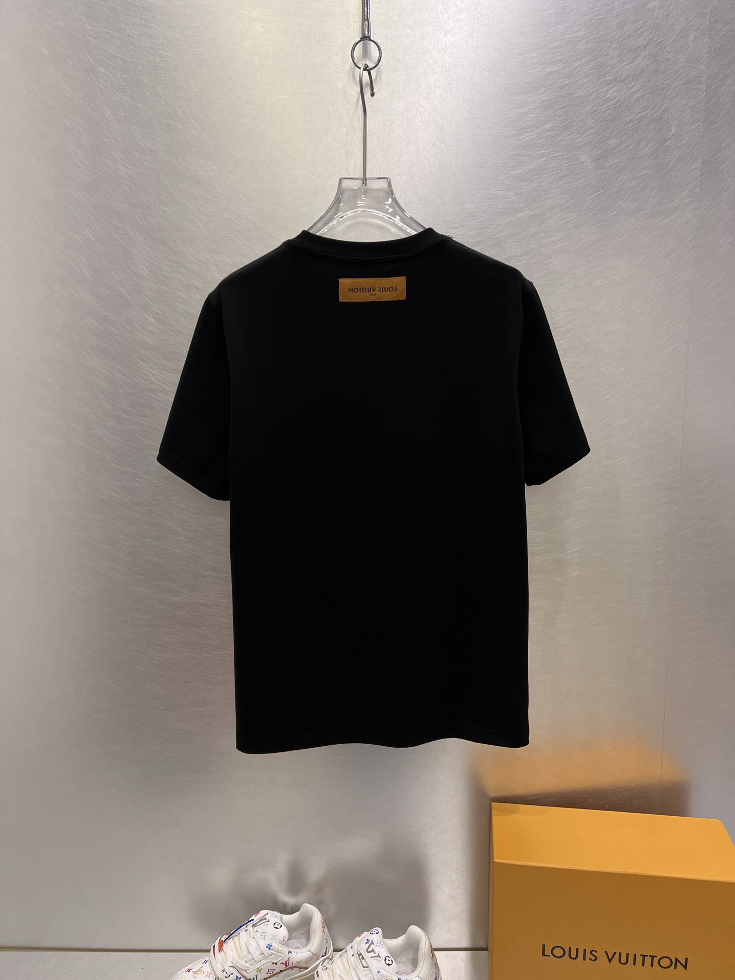 Louis Vuitton Basic Clothing Black S-l-xl