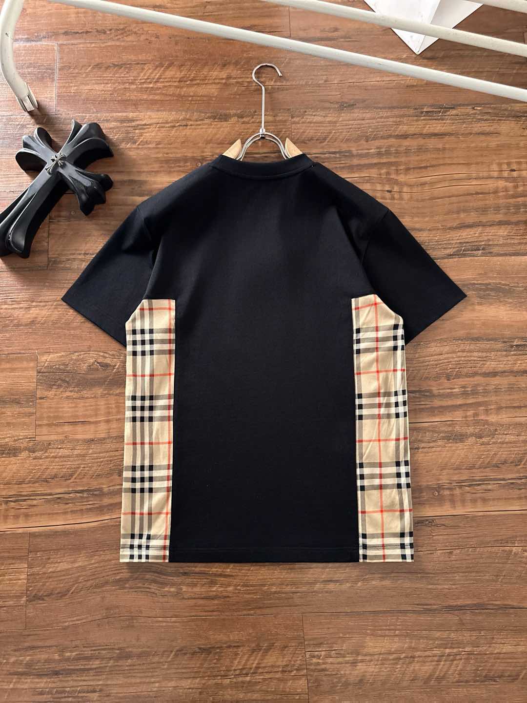 Burberry Basic Clothing S-xl