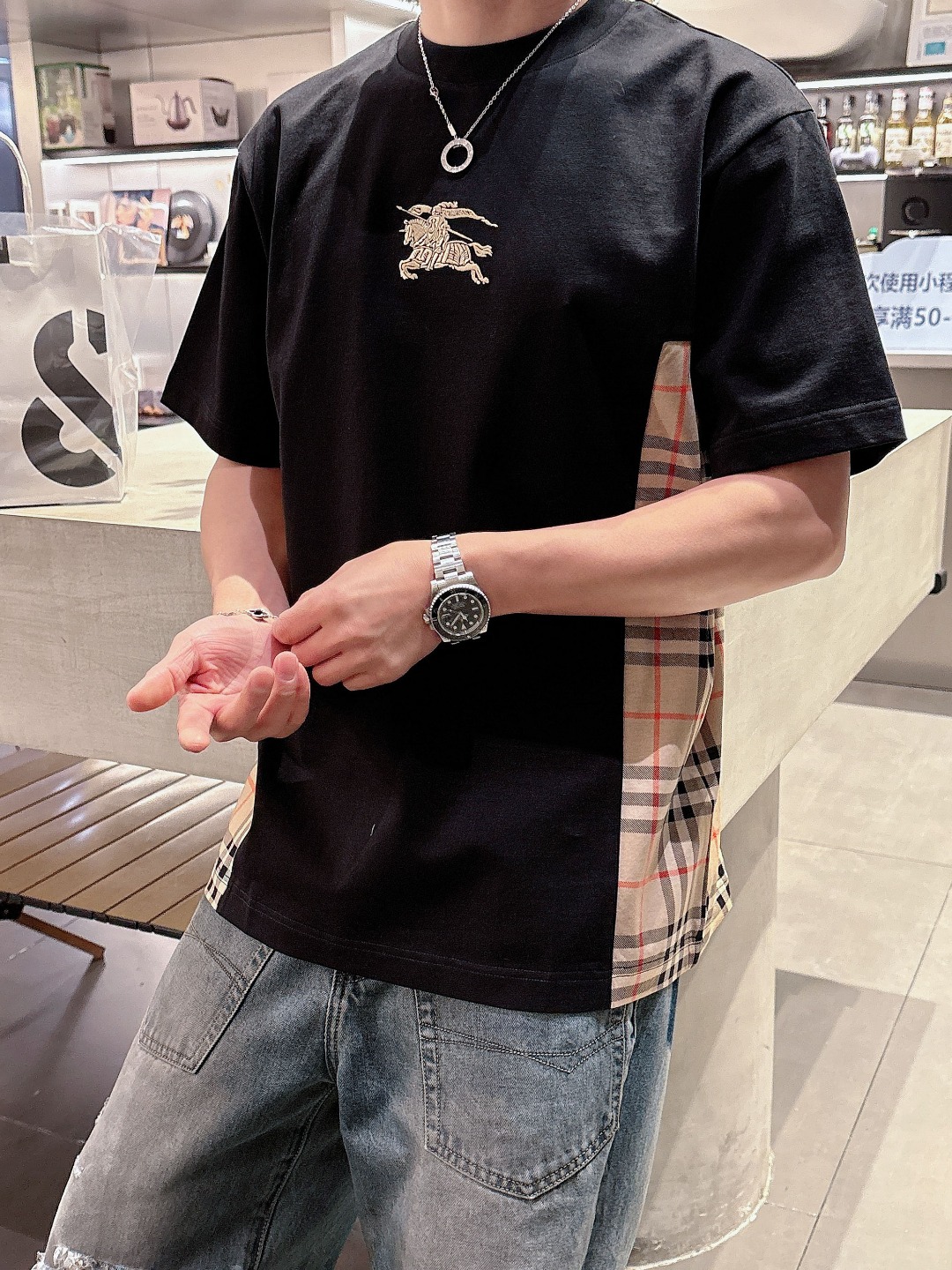 Burberry Basic Clothing S-xl