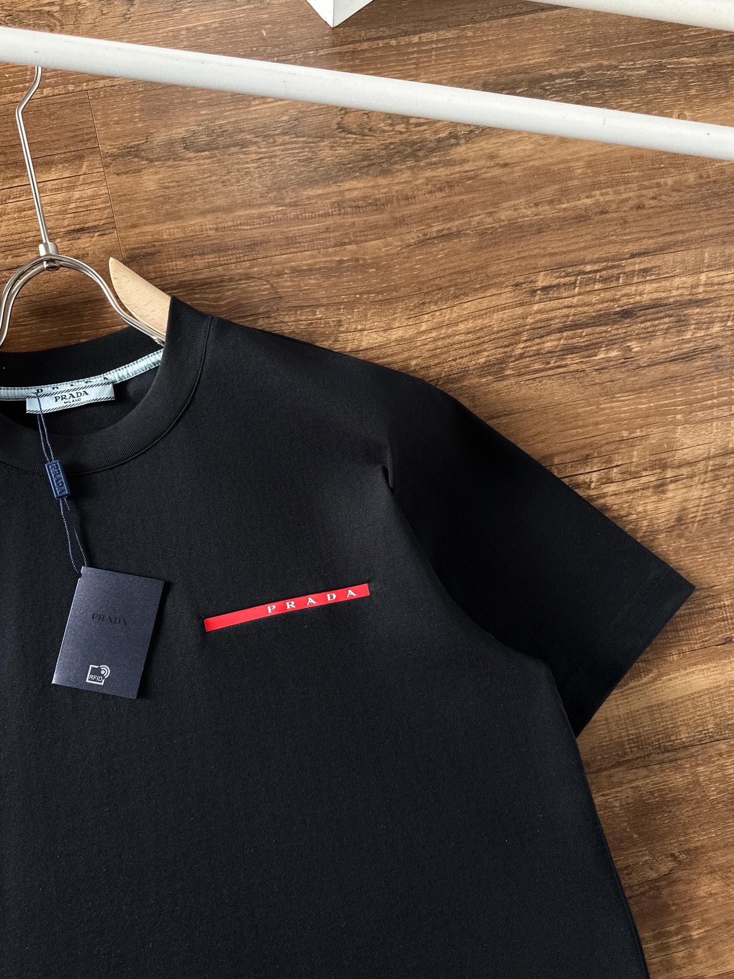 Prada Basic Clothing S-xl