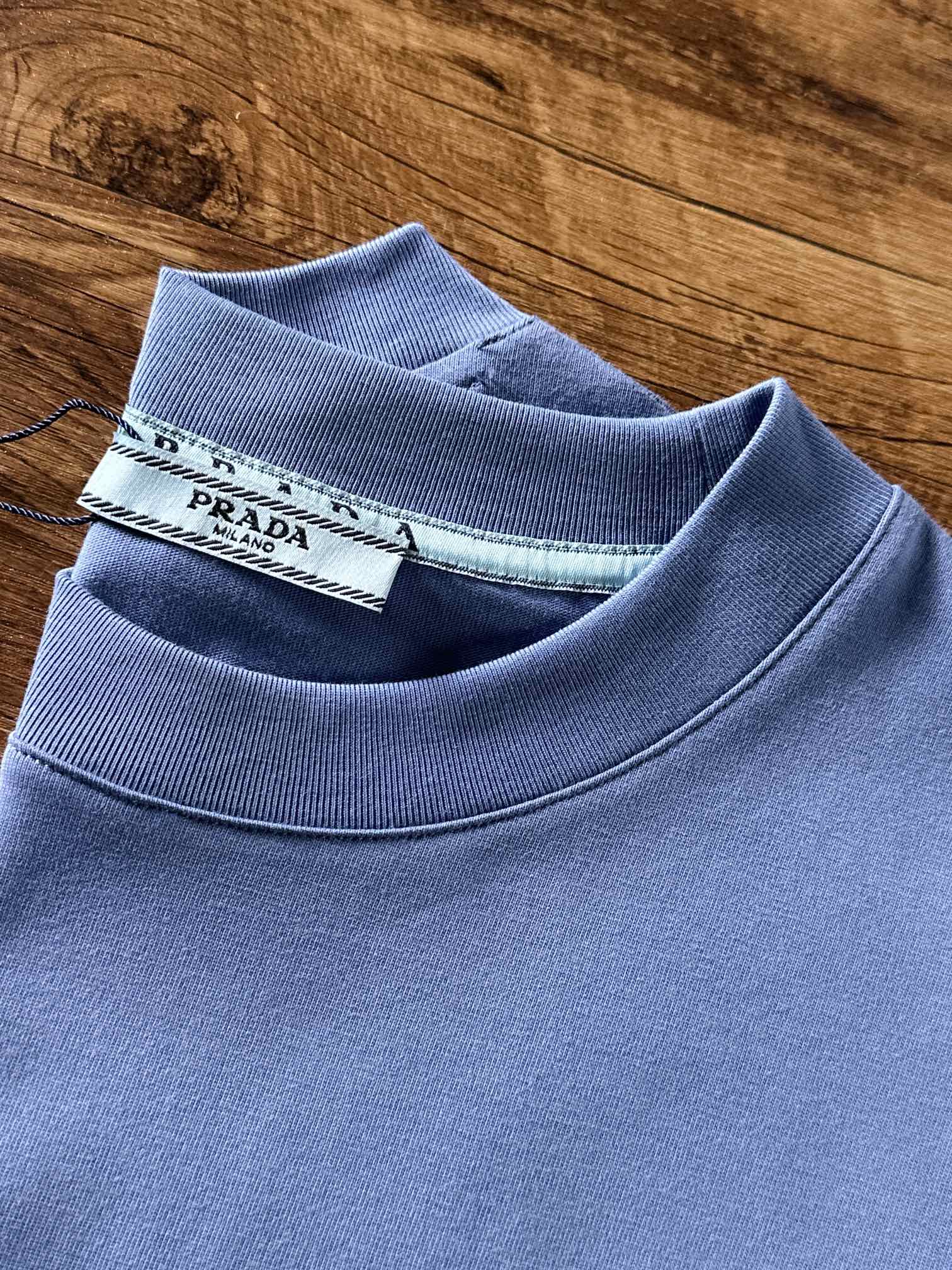 Prada Basic Clothing S-xl
