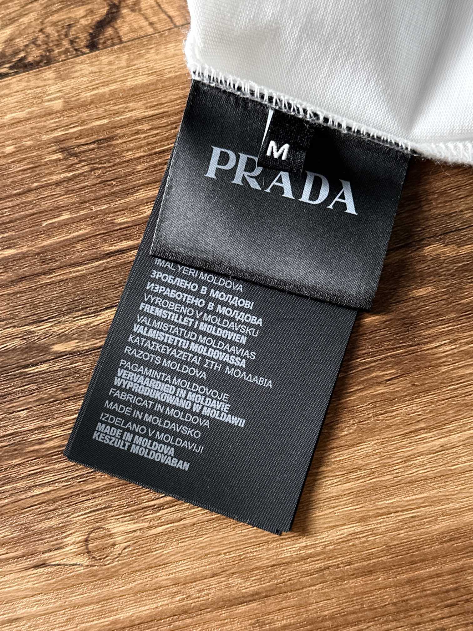 Prada Basic Clothing S-xl