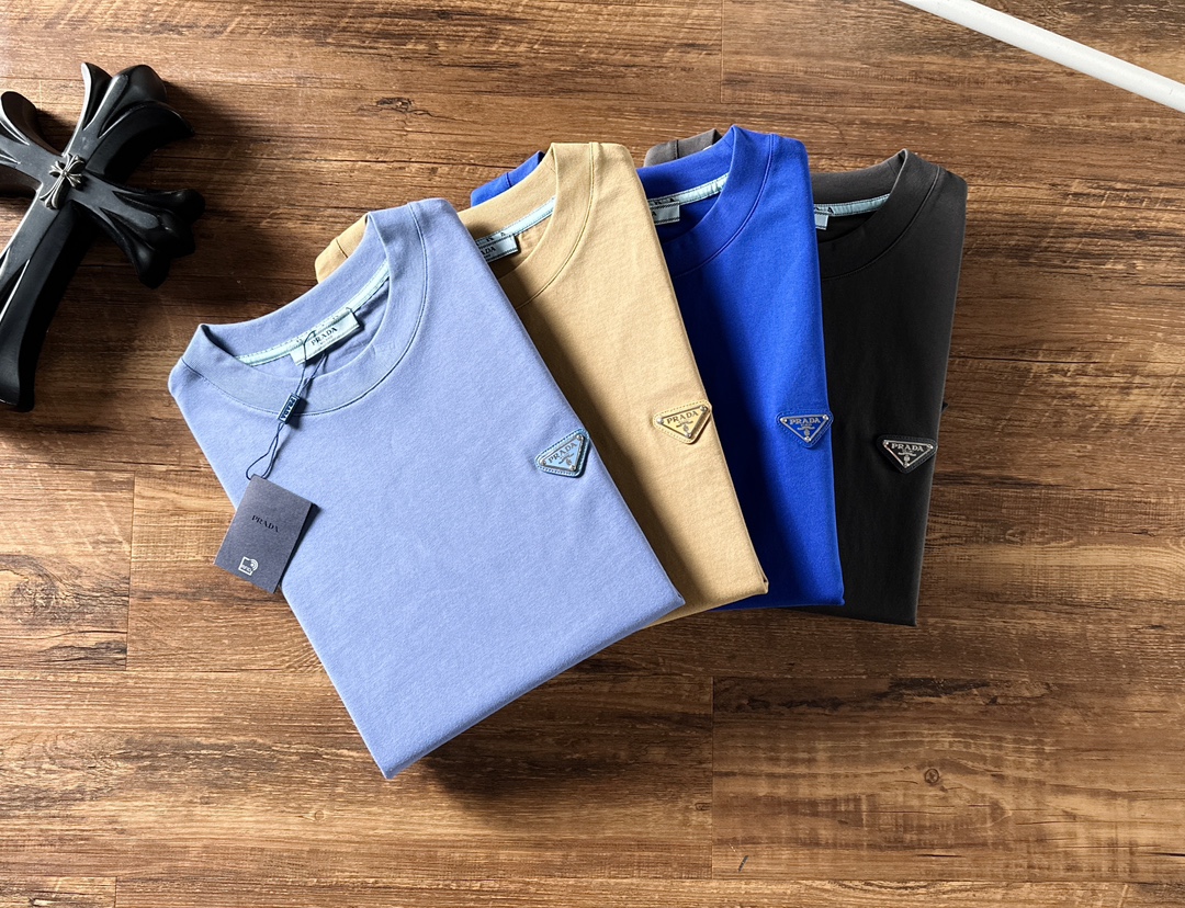 Prada Basic Clothing S-xl