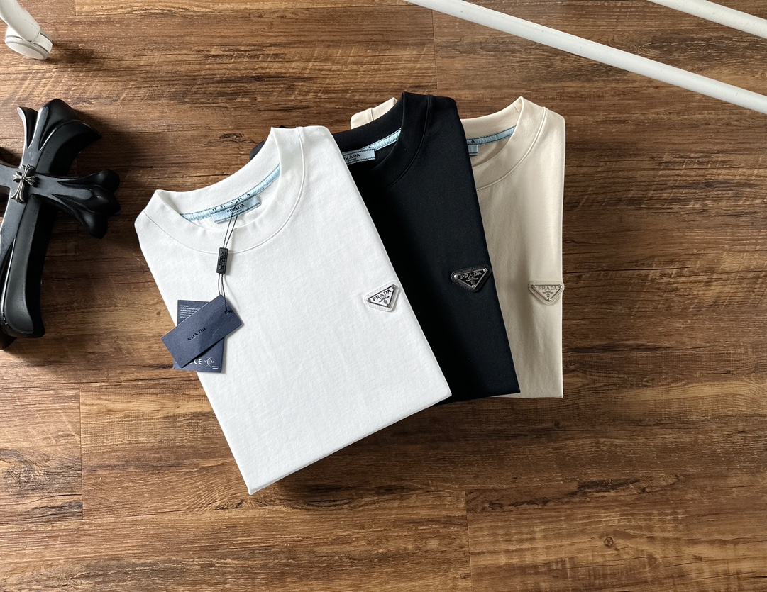 Prada Basic Clothing S-xl