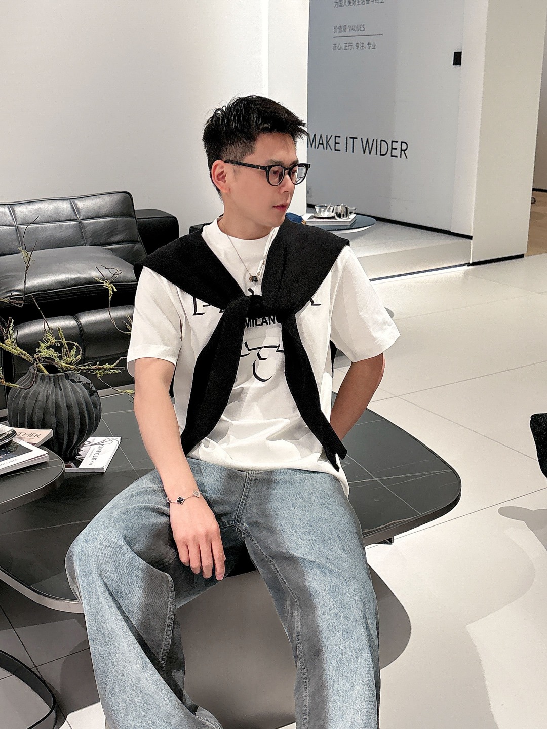 Prada Basic Clothing S-xl