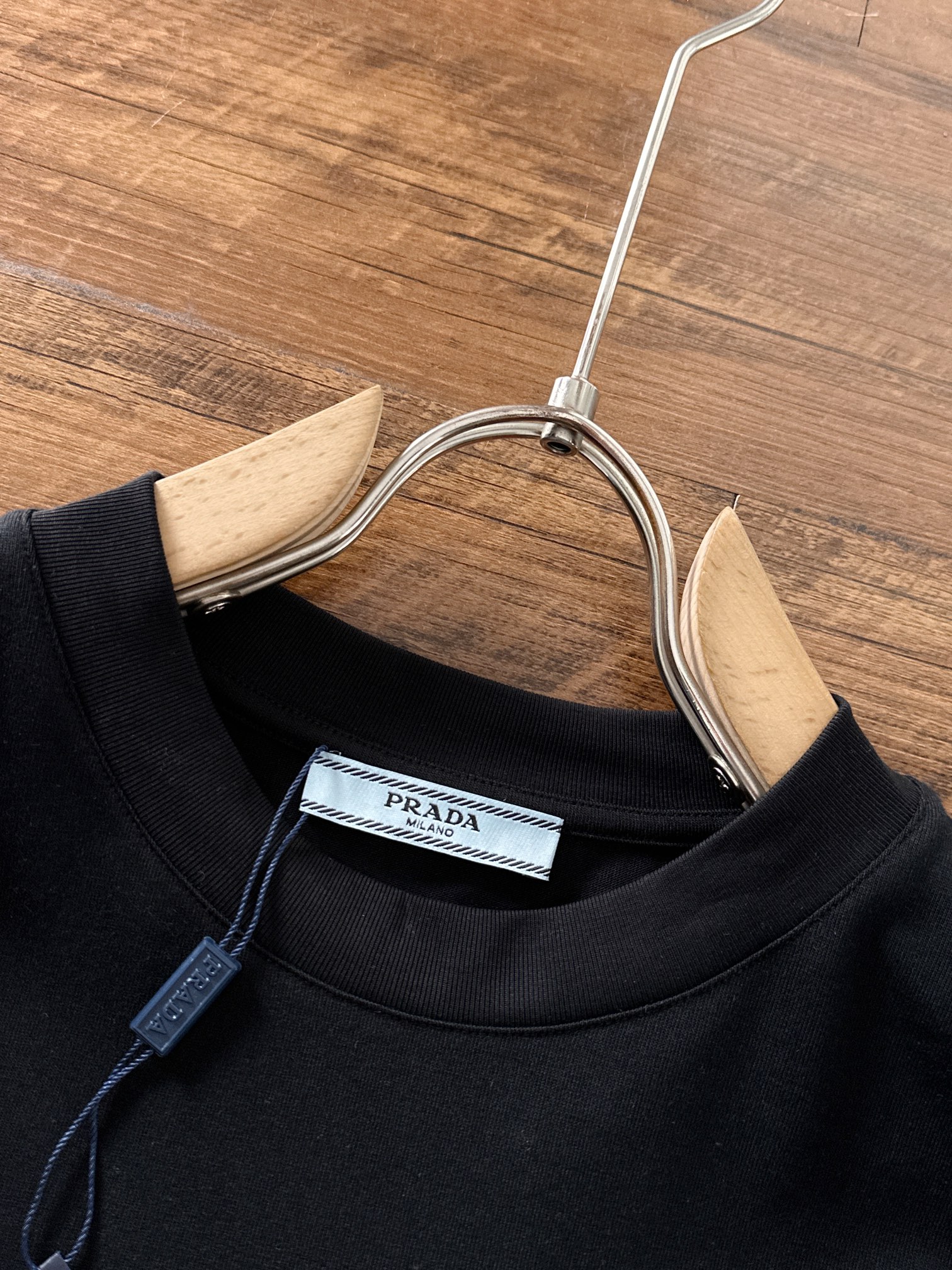 Prada Basic Clothing S-xl