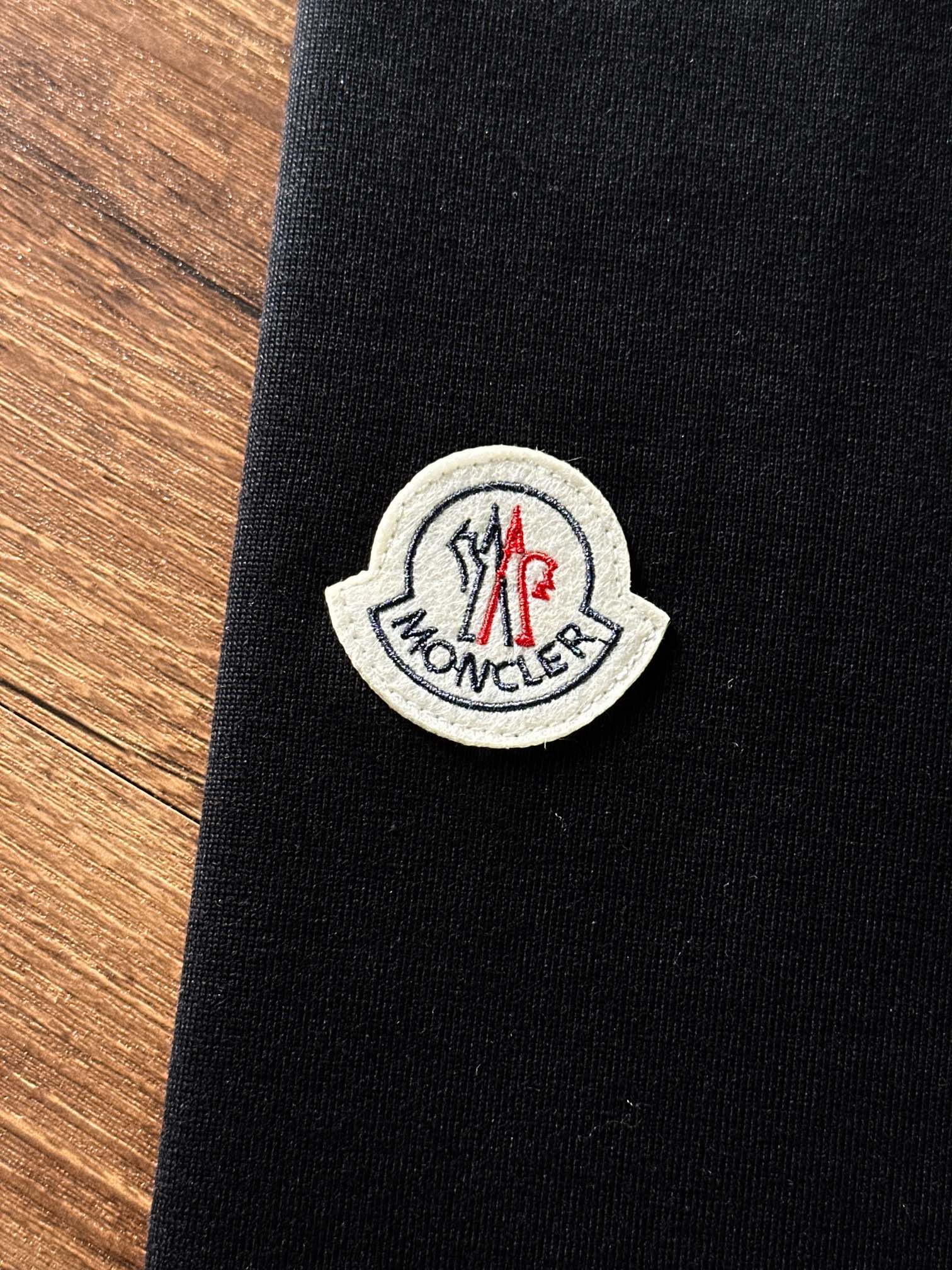 Moncler Basic Clothing S-m-l-xl