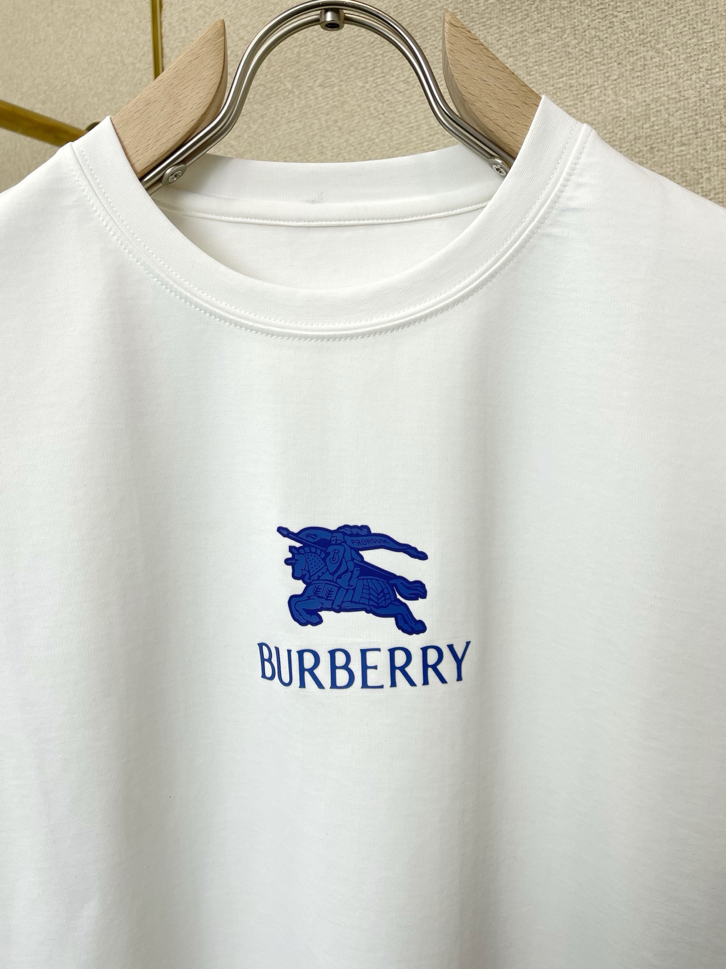 Burberry Male Basic Clothing M-xl