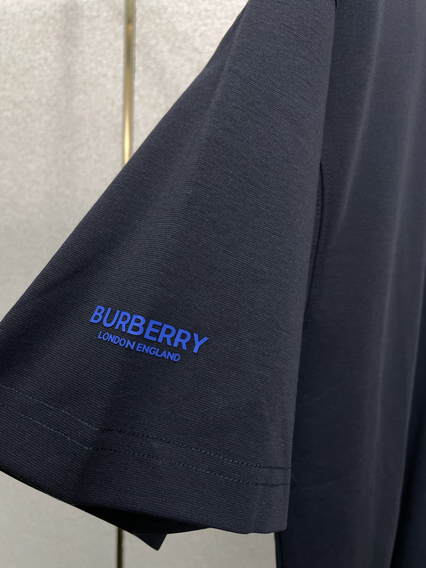 Burberry Male Basic Clothing M-xl