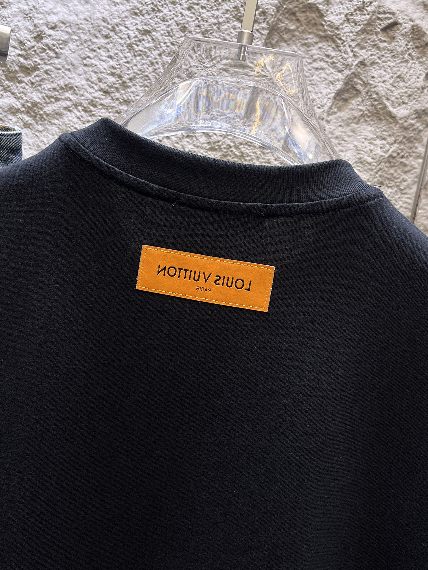 Louis Vuitton Basic Clothing Black M-l-xxxl