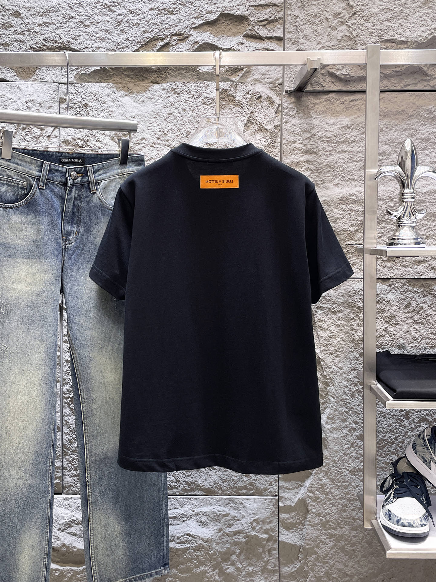 Louis Vuitton Basic Clothing Black M-l-xxxl