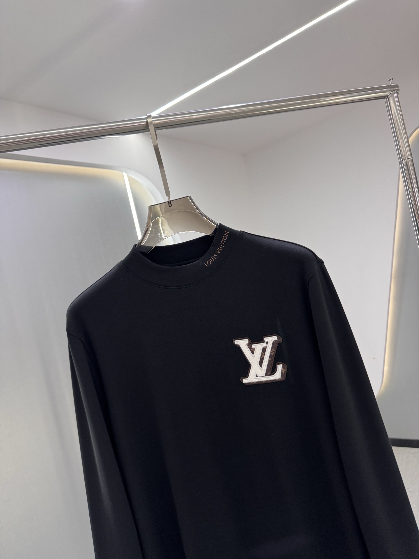 Louis Vuitton Male Basic Clothing Black S-l-xxl