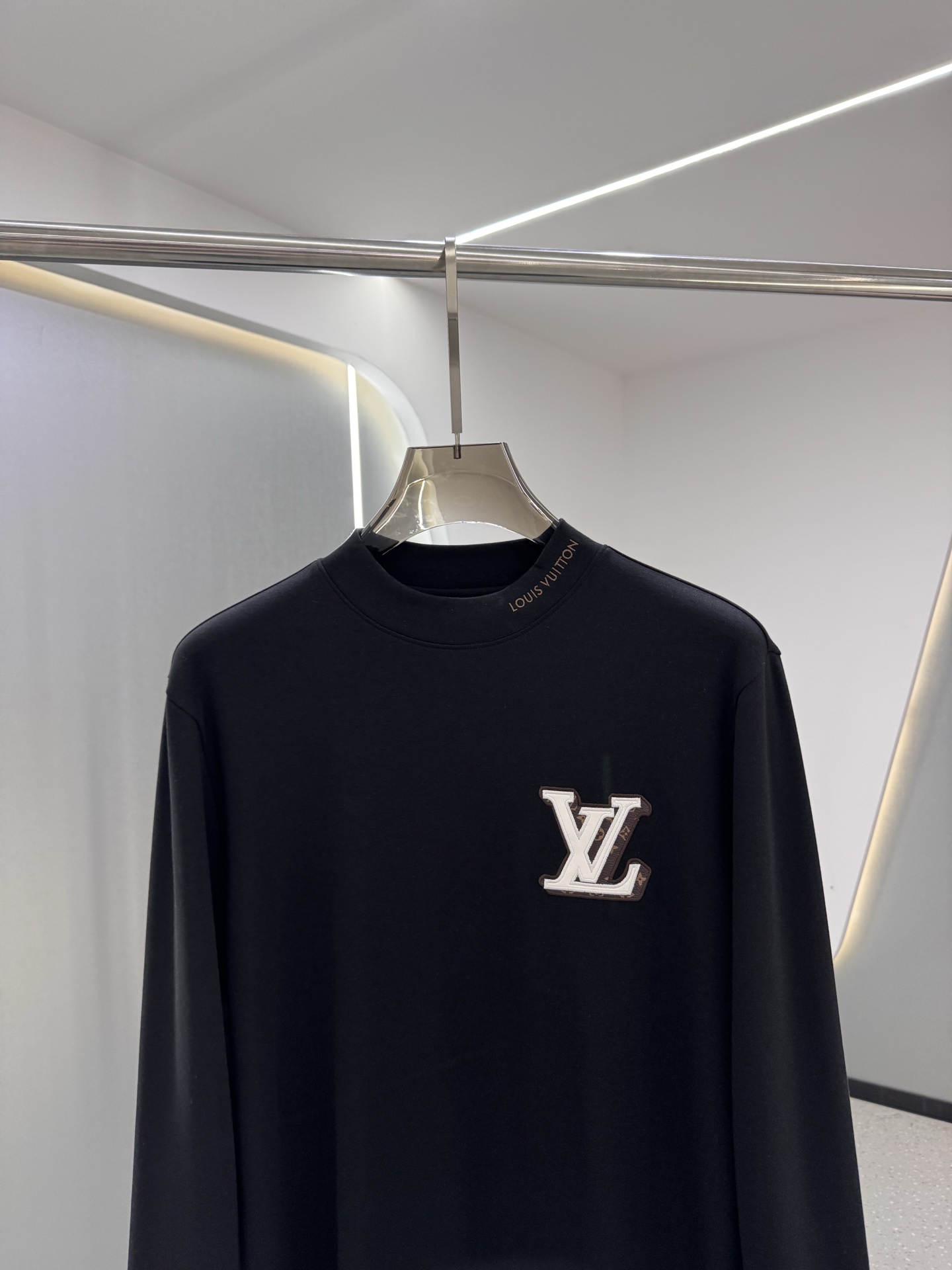 Louis Vuitton Male Basic Clothing Black S-l-xxl