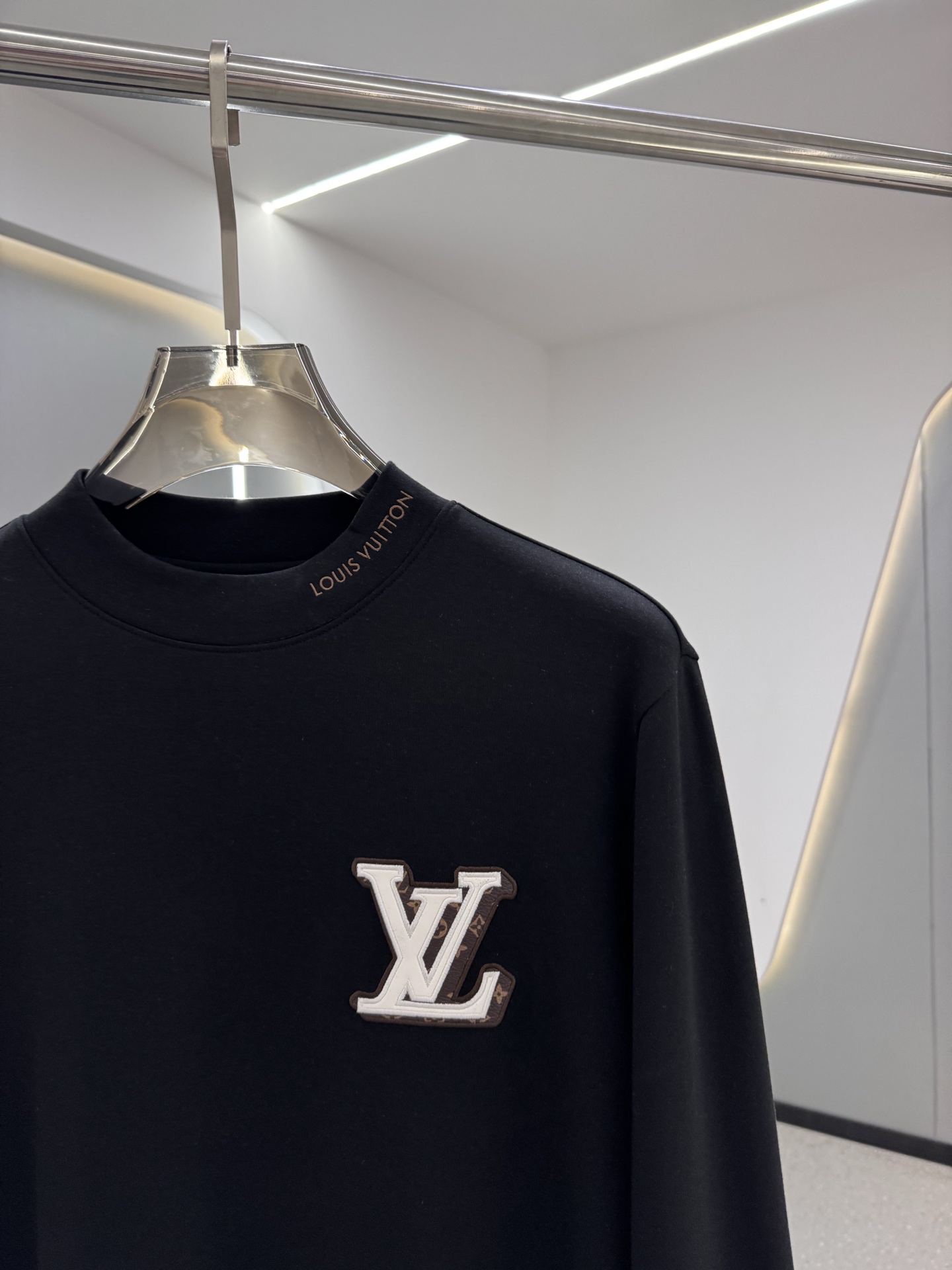 Louis Vuitton Male Basic Clothing Black S-l-xxl