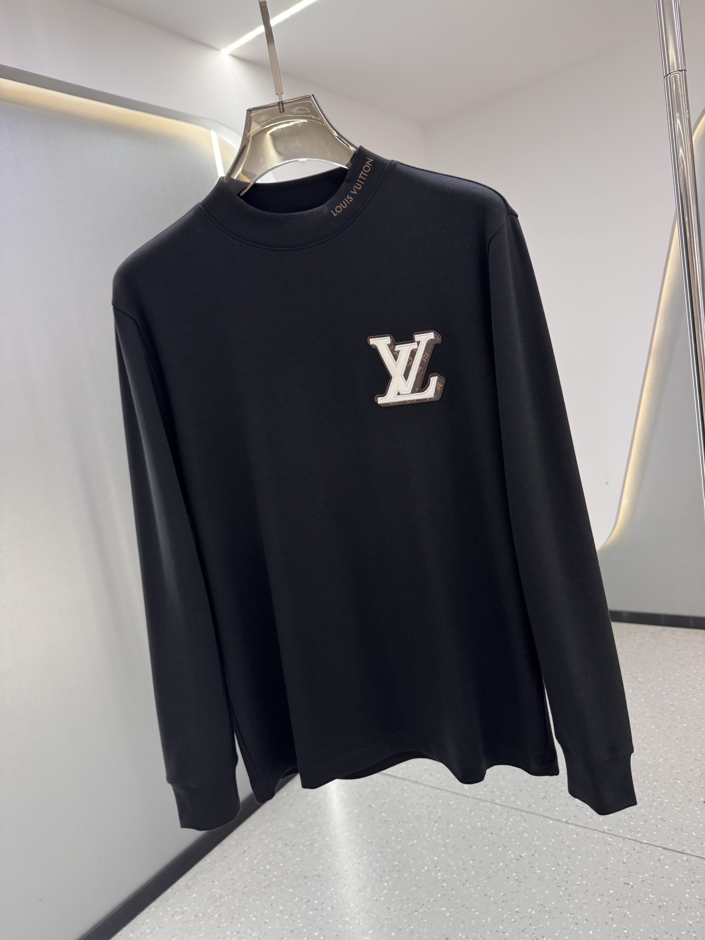 Louis Vuitton Male Basic Clothing Black S-l-xxl