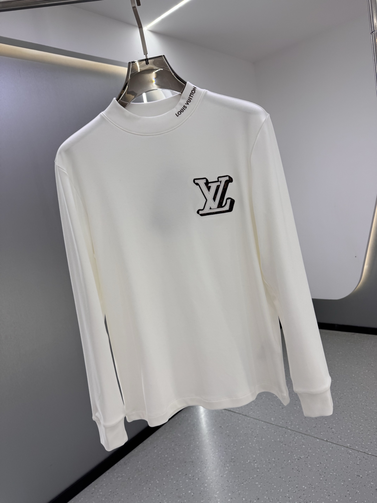 Louis Vuitton Male Basic Clothing Black S-l-xxl