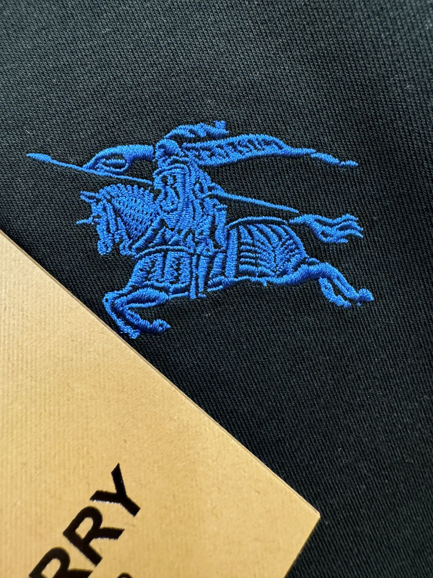 Burberry Basic Clothing S-l-xxl