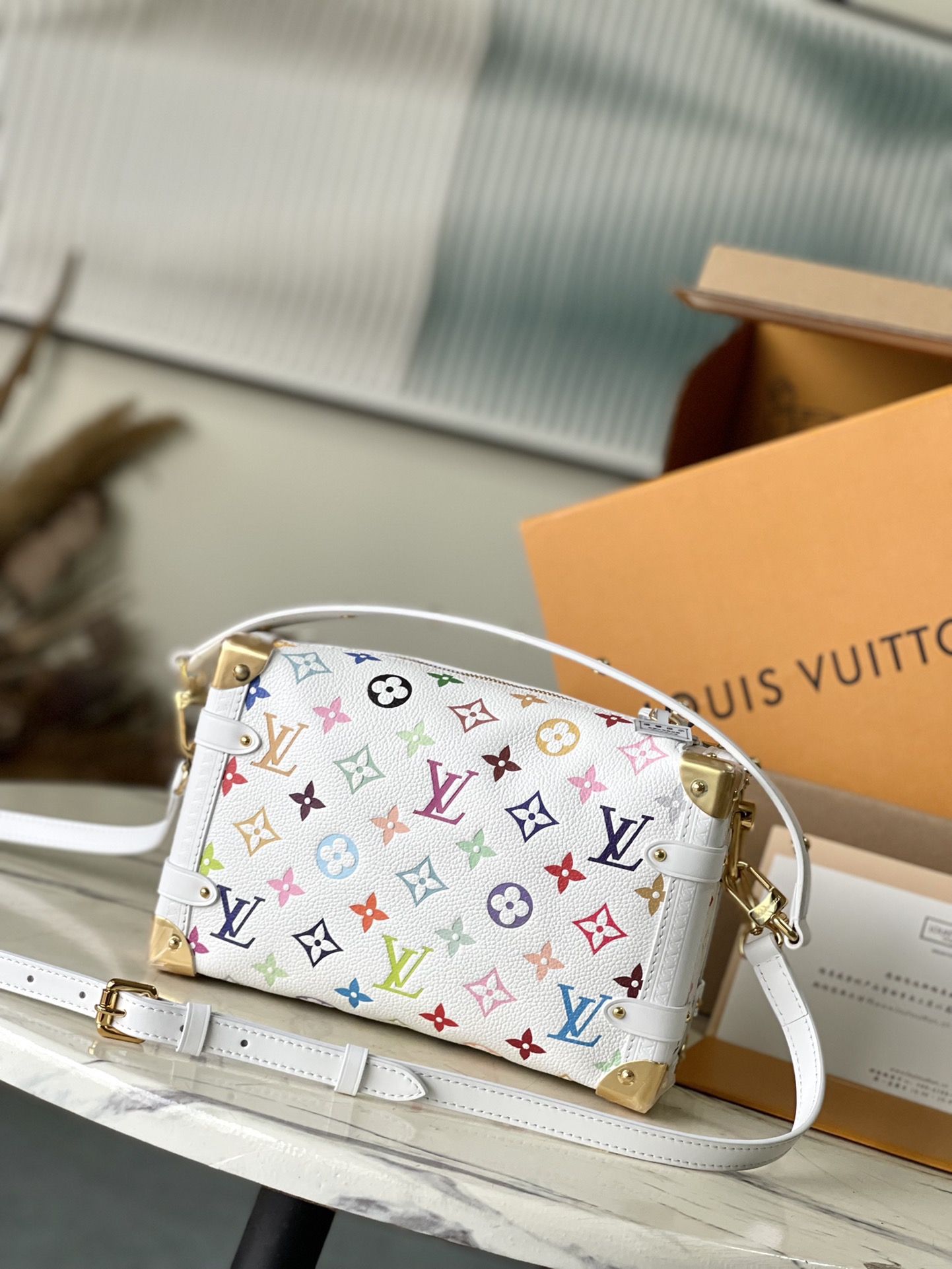 Louis Vuitton Basic Bag Cow Leather M-l-s