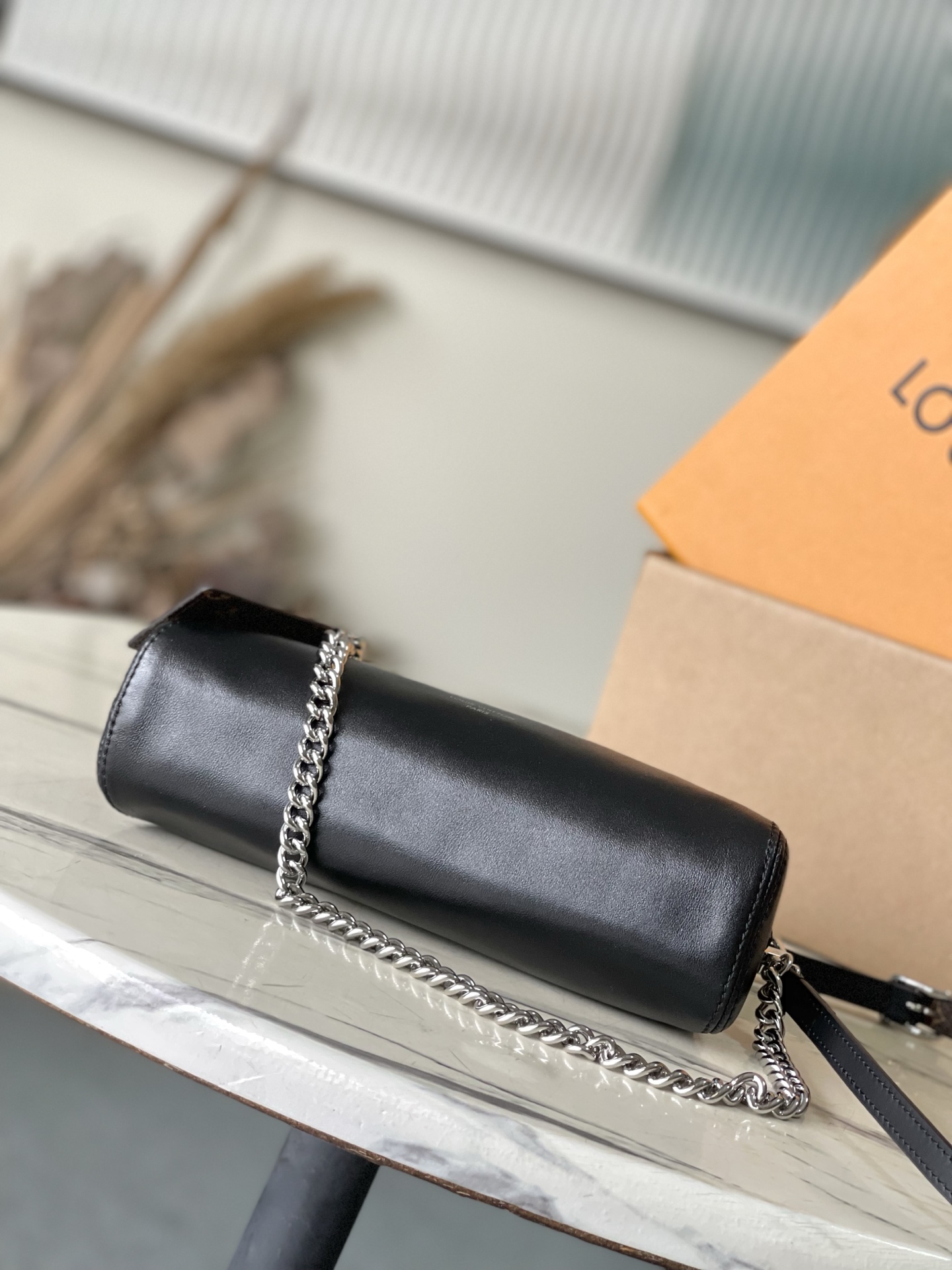 Louis Vuitton Basic Bag Sheepskin M-l