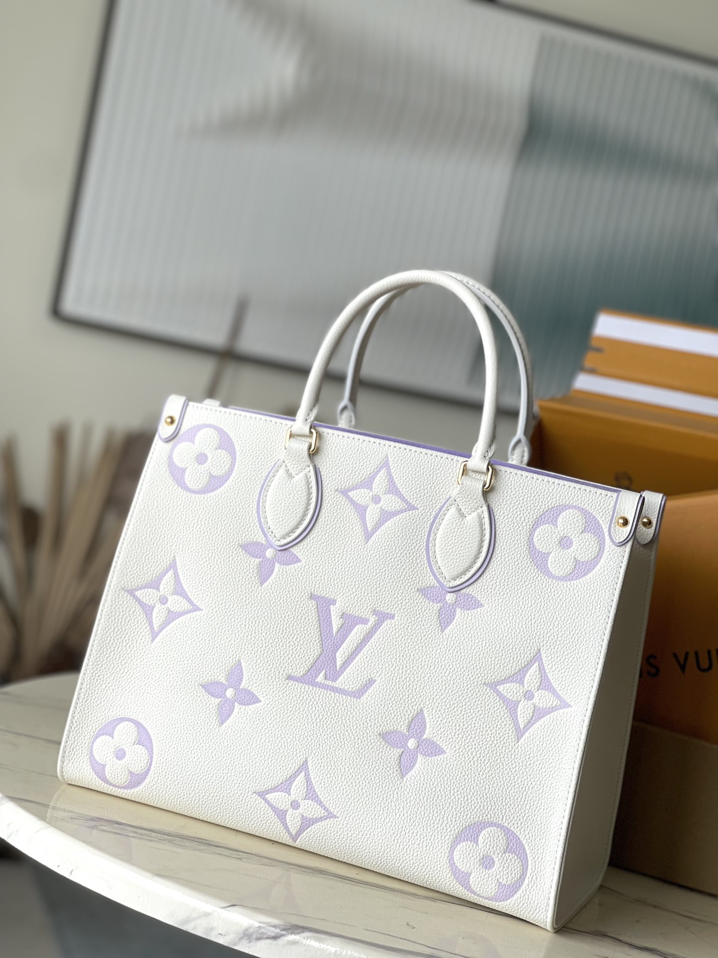 Louis Vuitton Basic Bag M