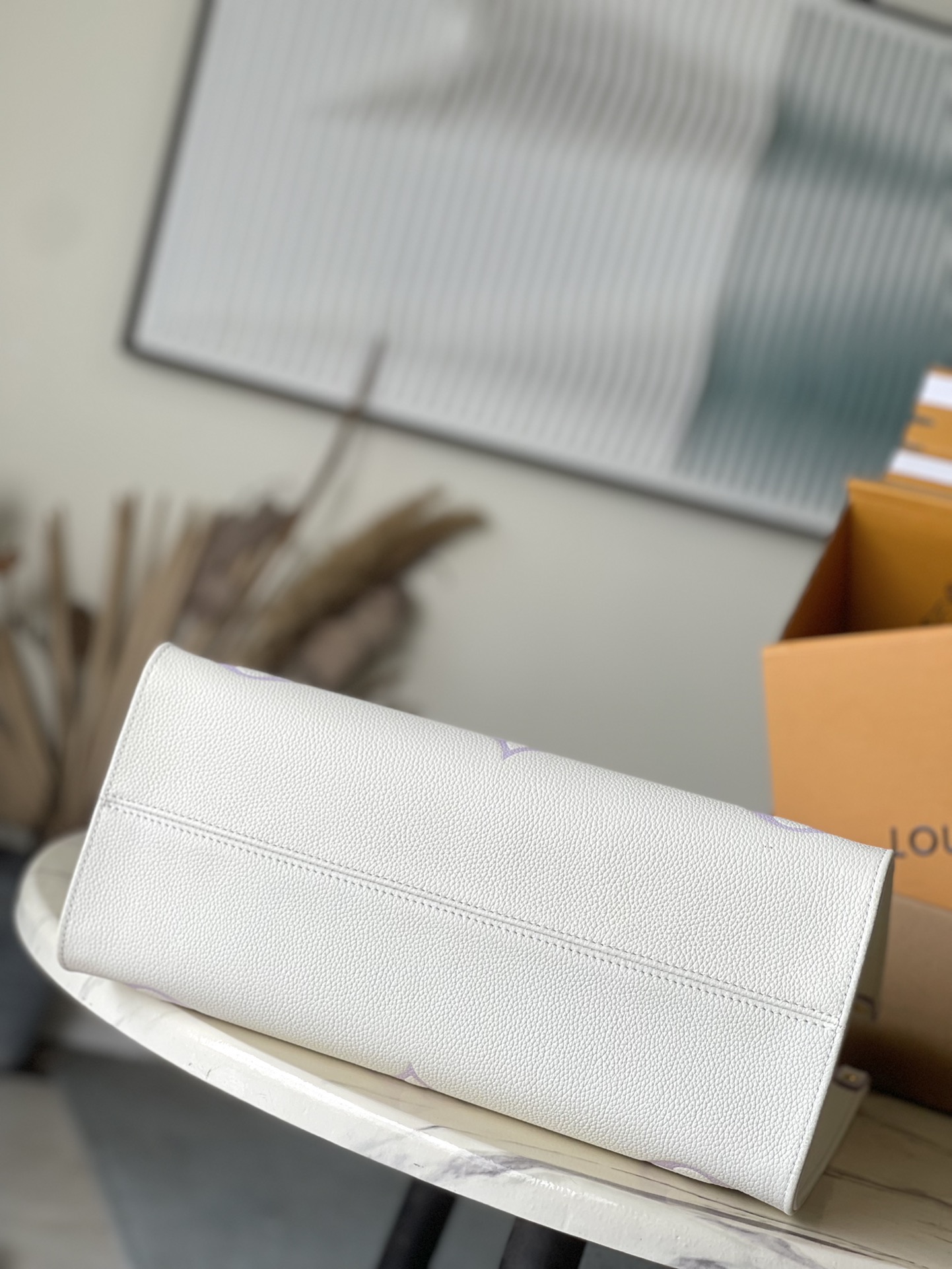 Louis Vuitton Basic Bag M