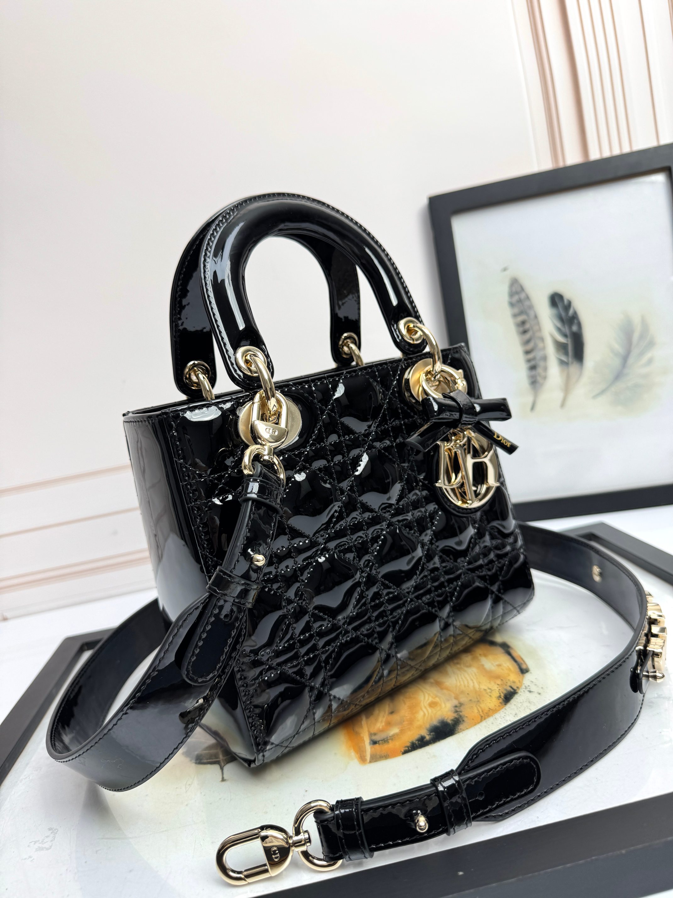 Dior Basic Bag Cow Leather Black M