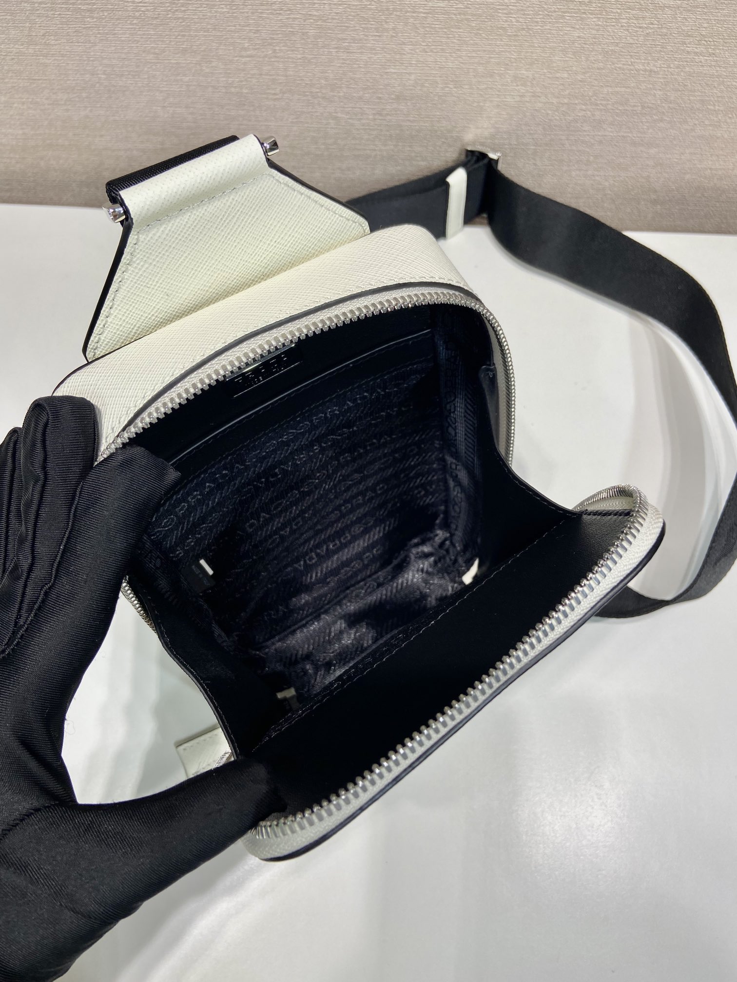 Prada Basic Bag Cow Leather M