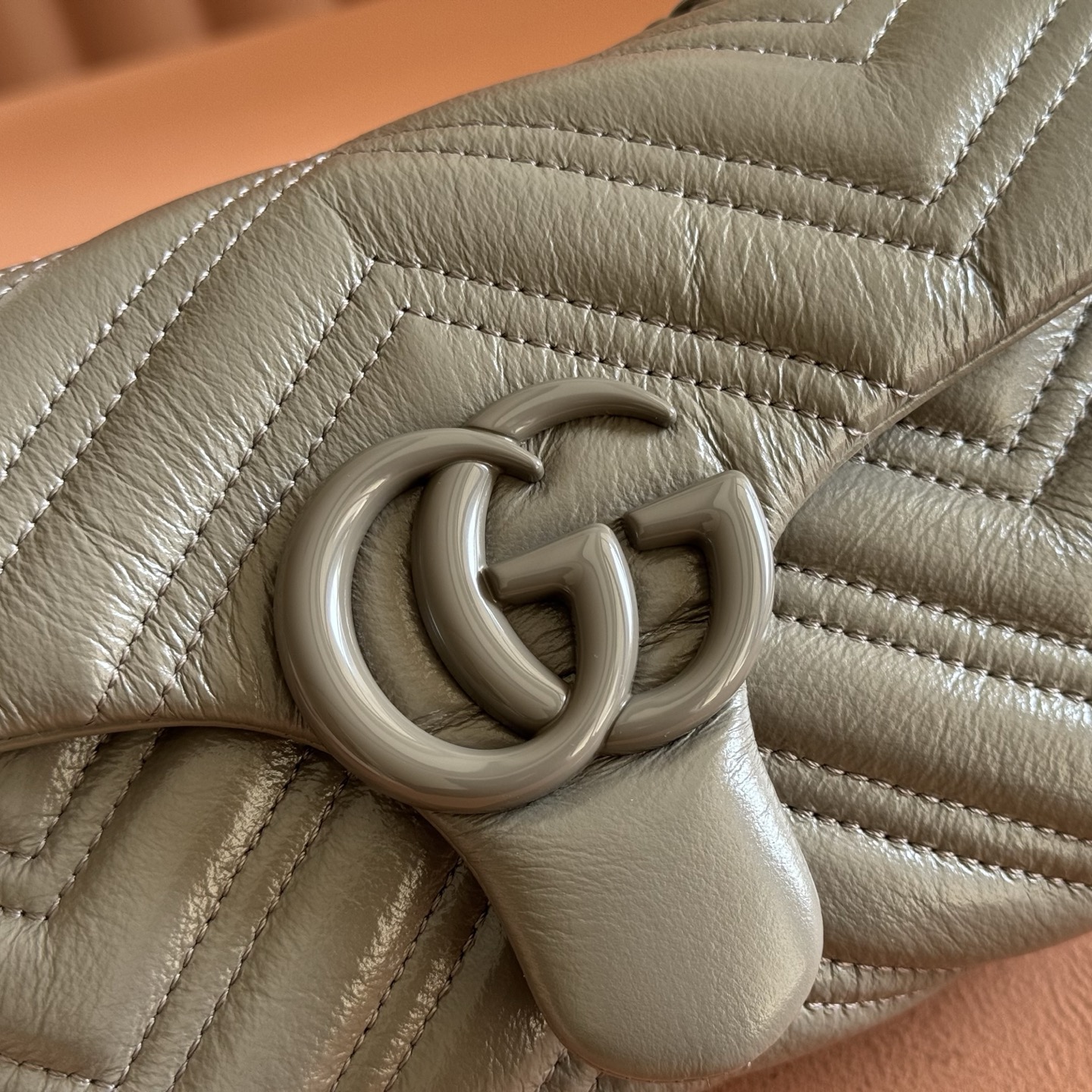 Gucci Shoulder Bag Cow Leather Gray M