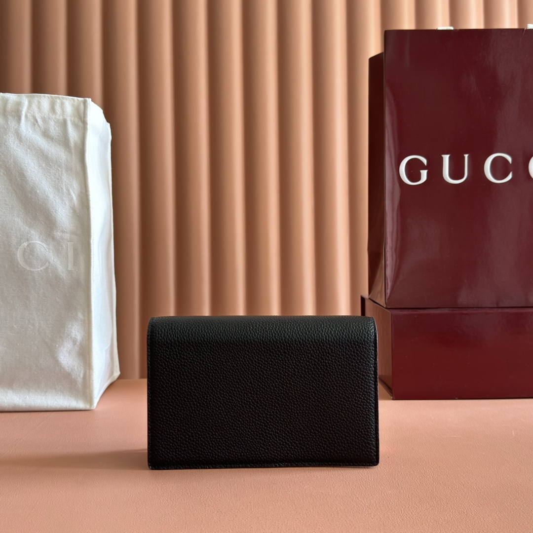 Gucci Basic Bag Black M