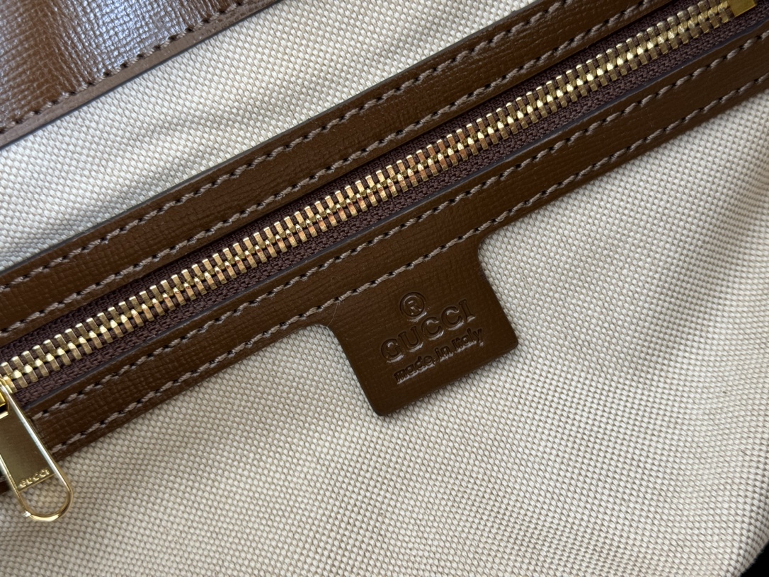 Gucci Backpack Canvas M-s