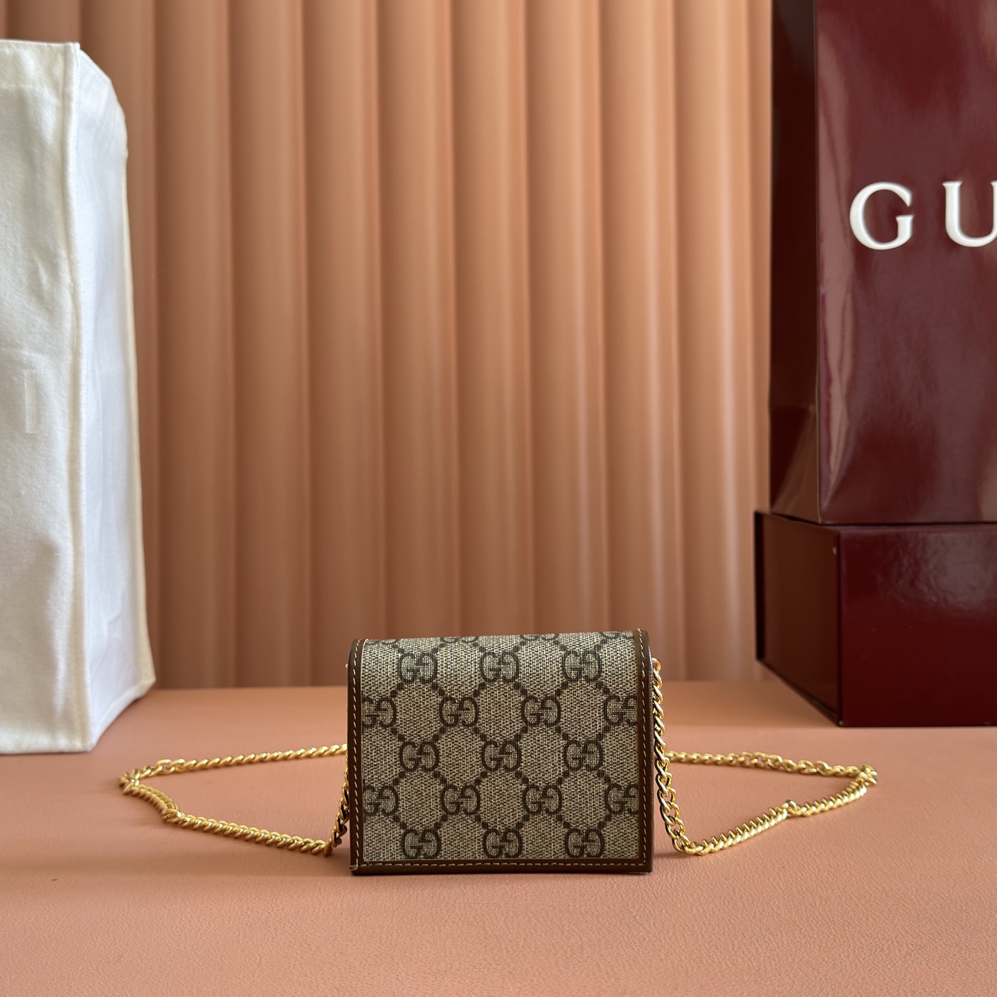 Gucci Basic Bag Cow Leather