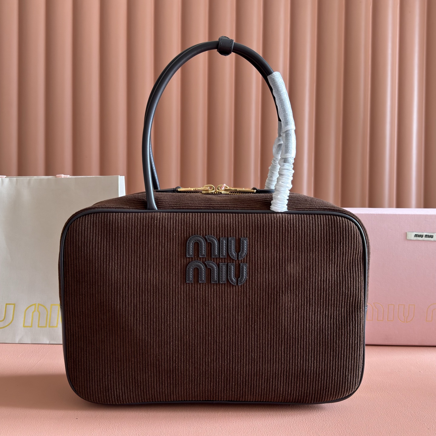 Miu Miu Tote Bag Cow Leather Gold M-10cm