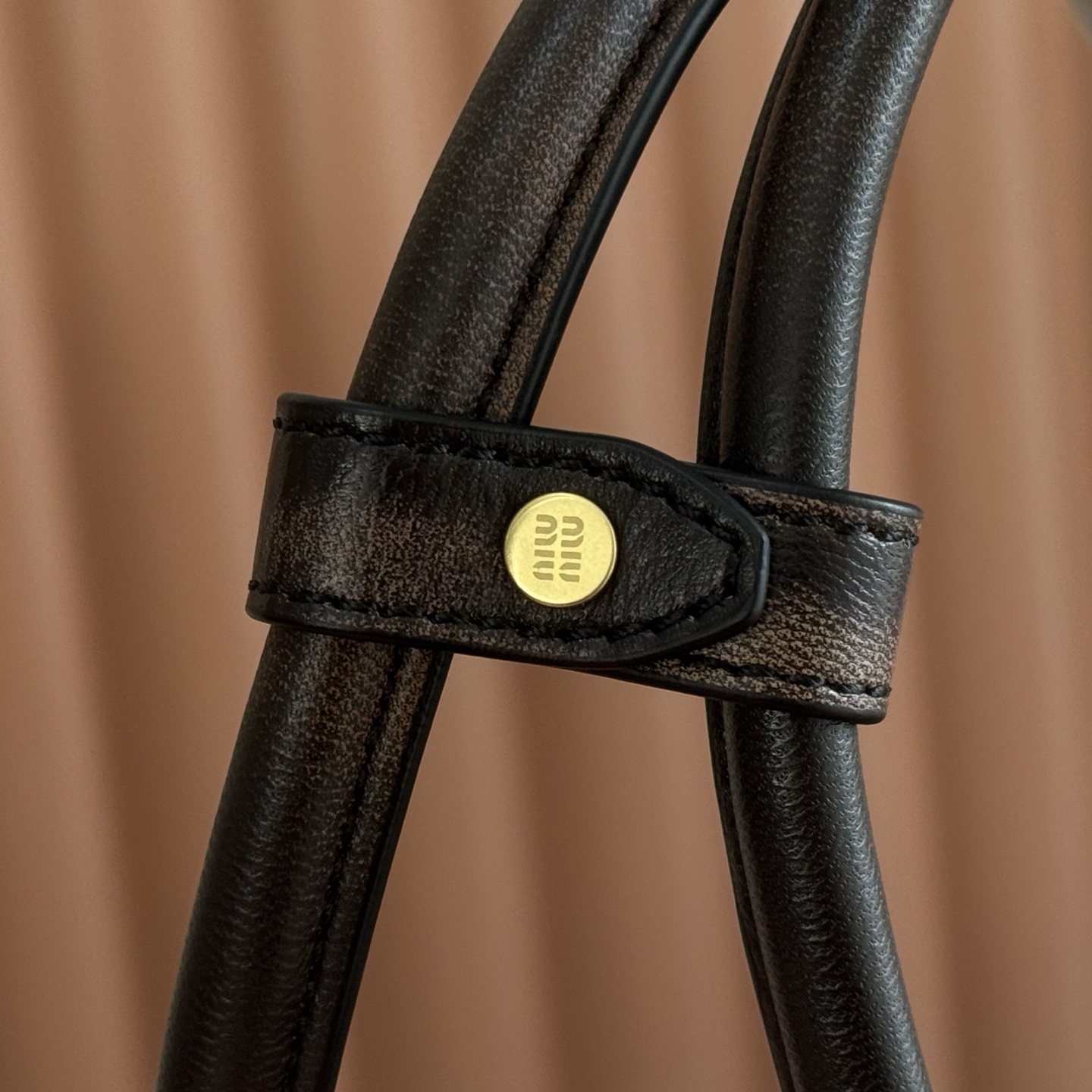 Miu Miu Tote Bag Cow Leather Gold M-10cm