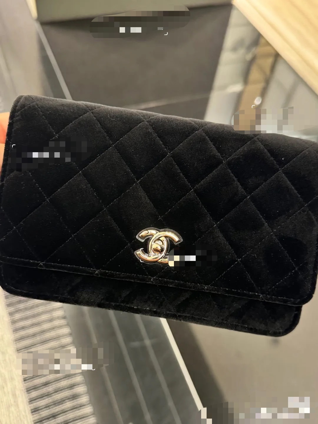 Chanel Basic Bag 20cm-l
