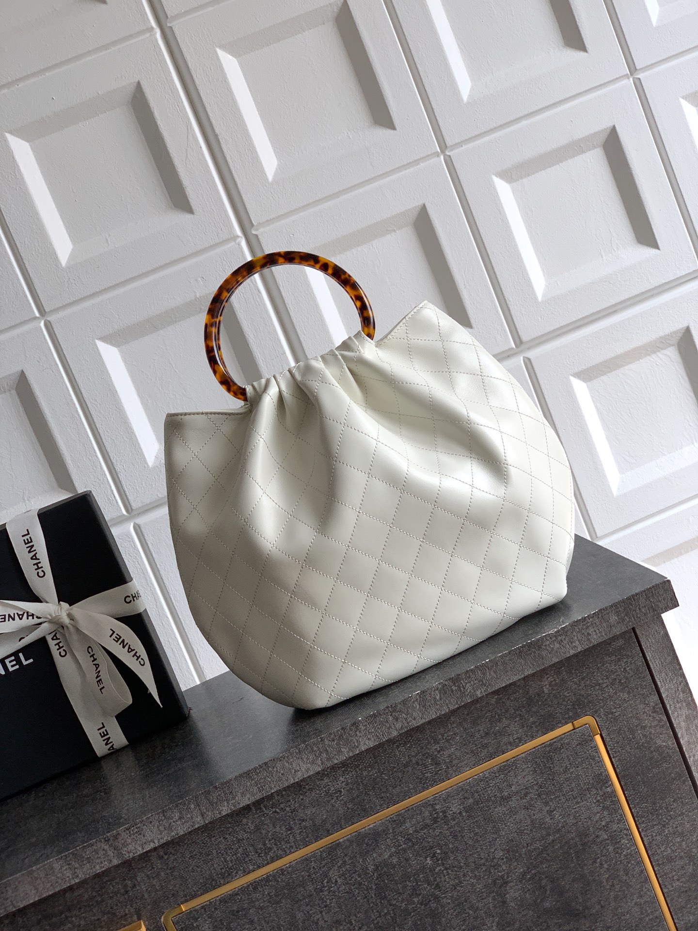 Chanel Tote Bag Sheepskin White 32cm-m-l