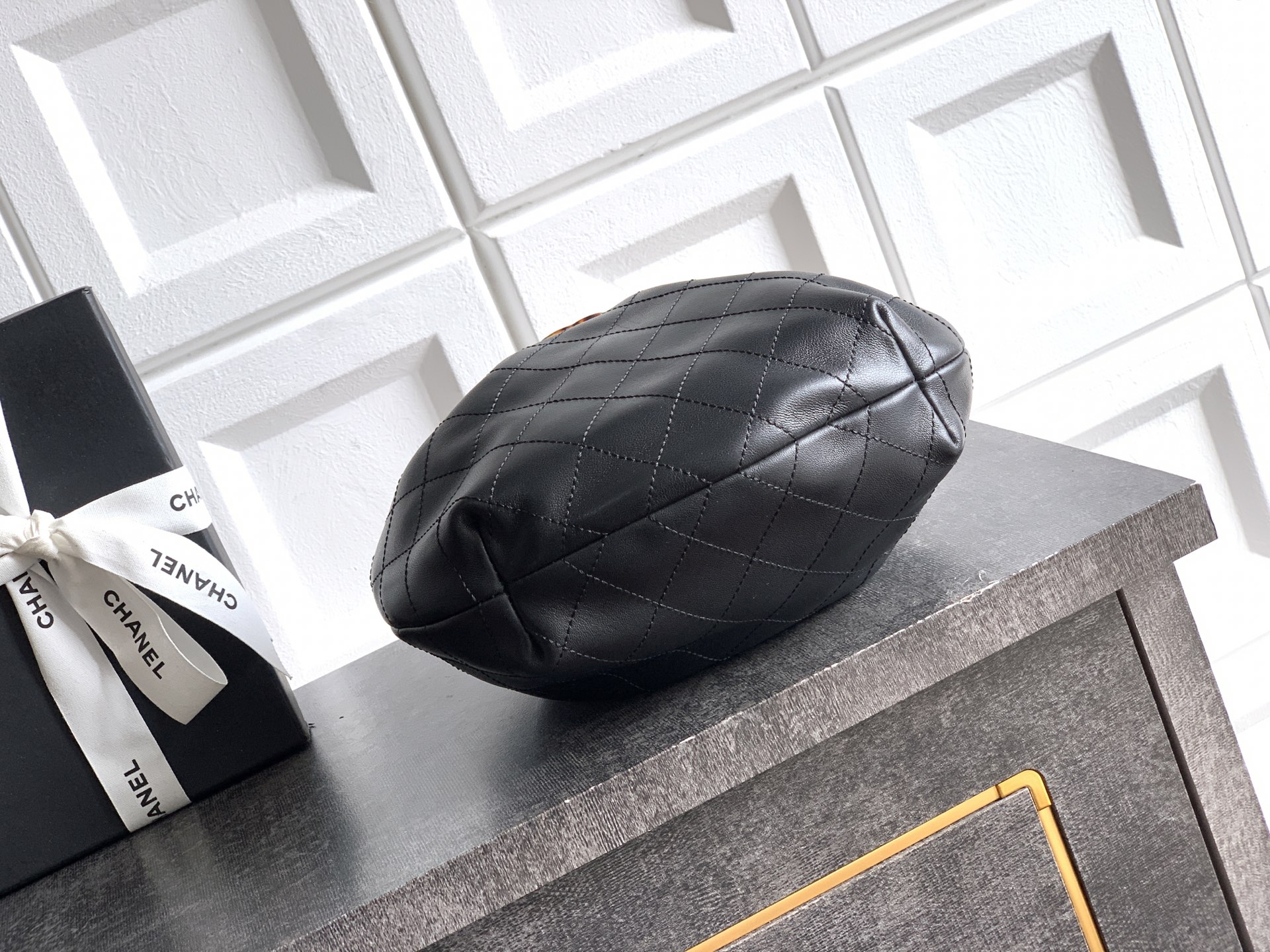 Chanel Tote Bag Sheepskin Black 12cm-24cm-l