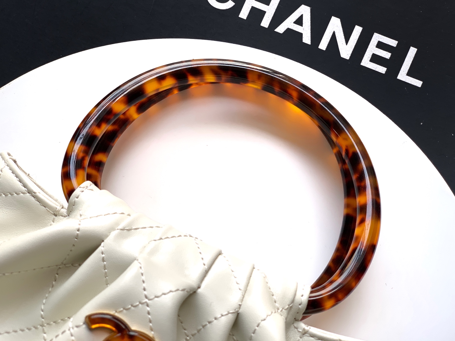 Chanel Tote Bag Sheepskin White 12cm-24cm-l