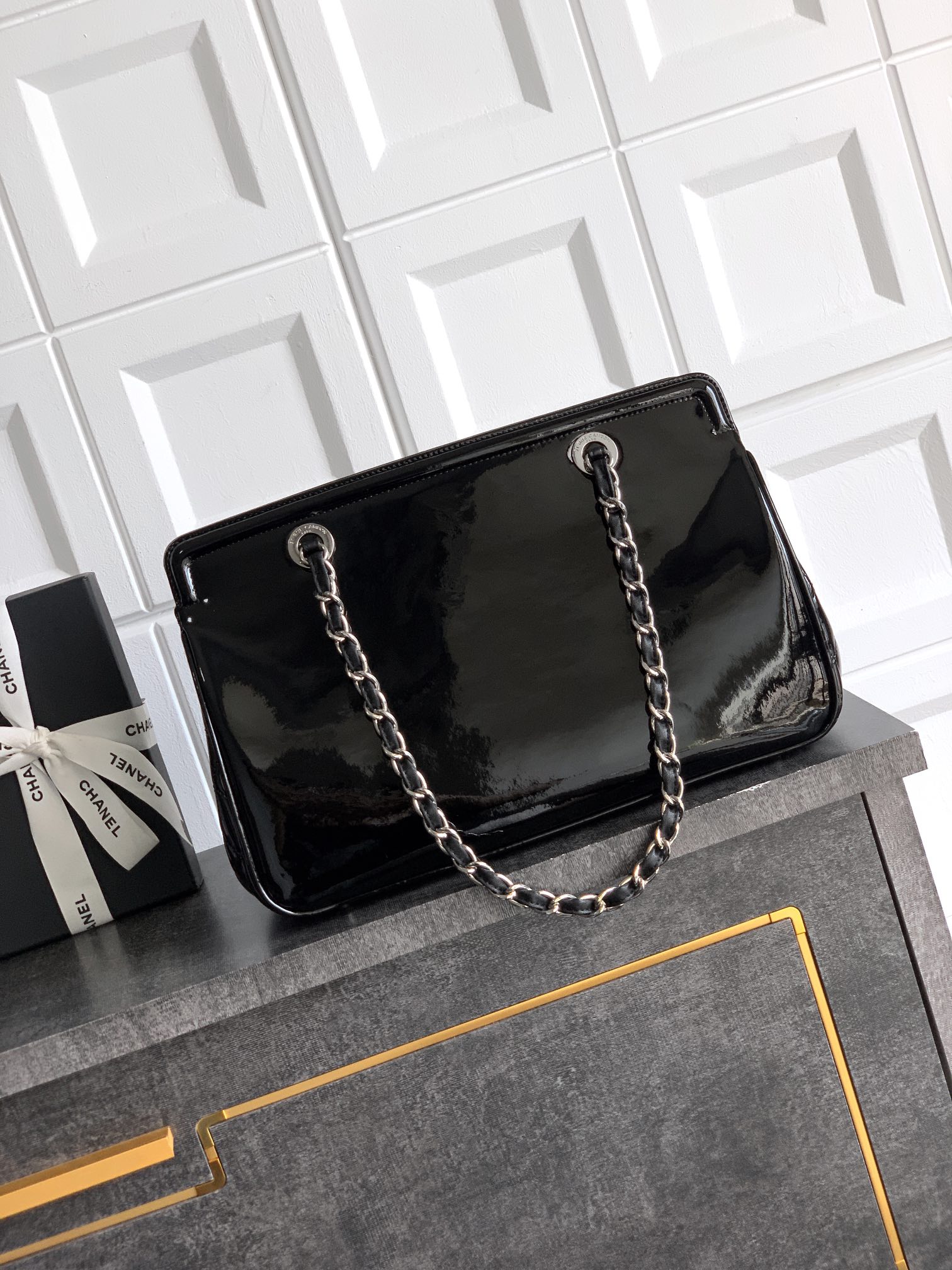 Chanel Tote Bag Black Large Capacity M-l