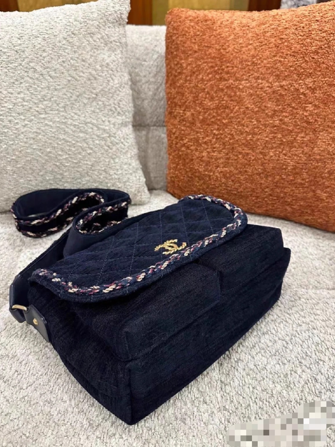 Chanel Basic Bag Blue 27cm-l