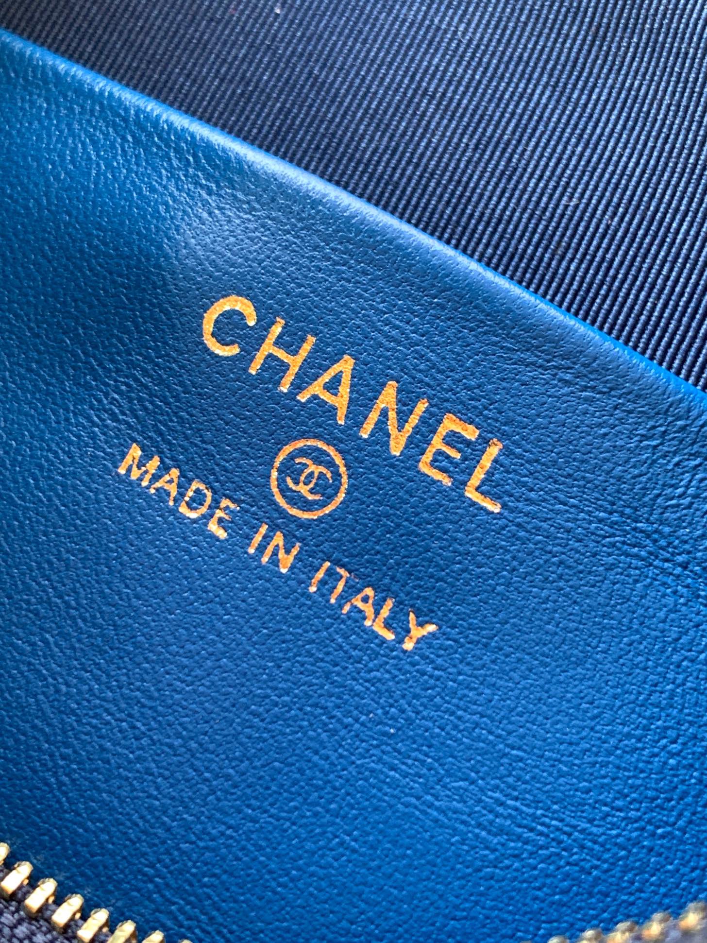 Chanel Basic Bag Cow Leather Blue M-l