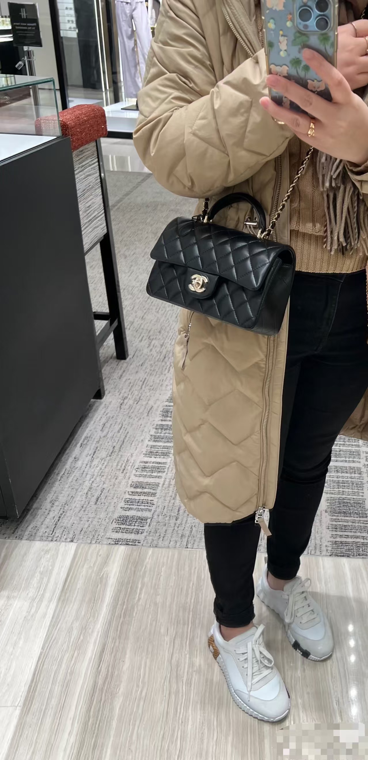 Chanel Basic Bag Sheepskin Black M-l