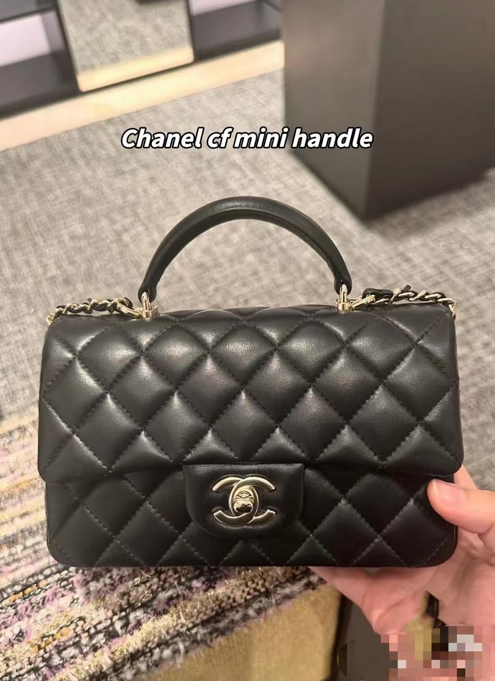 Chanel Basic Bag Sheepskin Black M-l