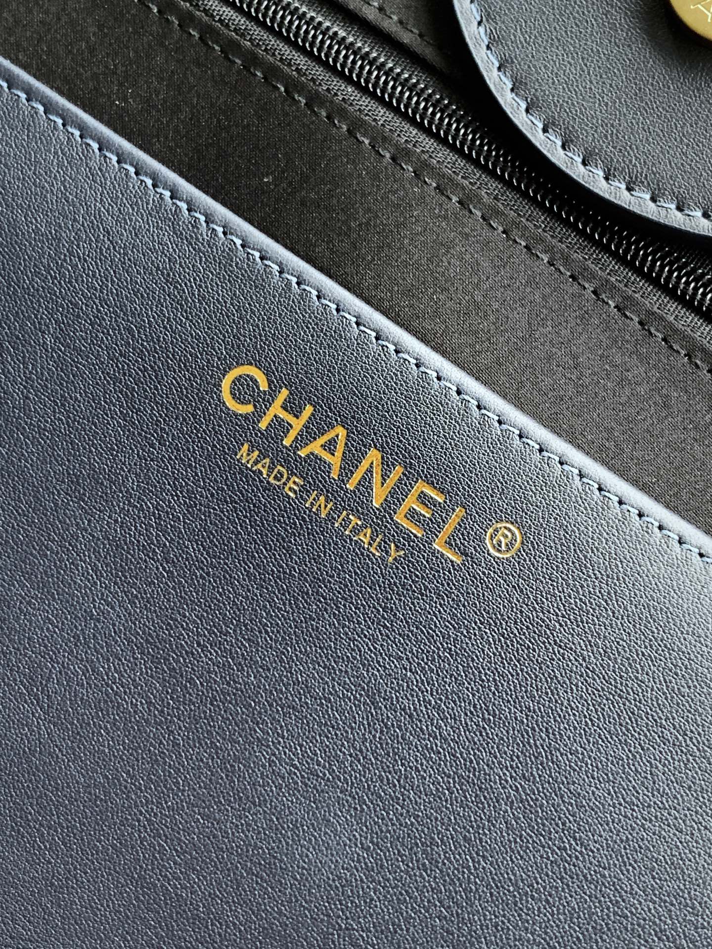 Chanel Tote Bag Cow Leather 12cm-l