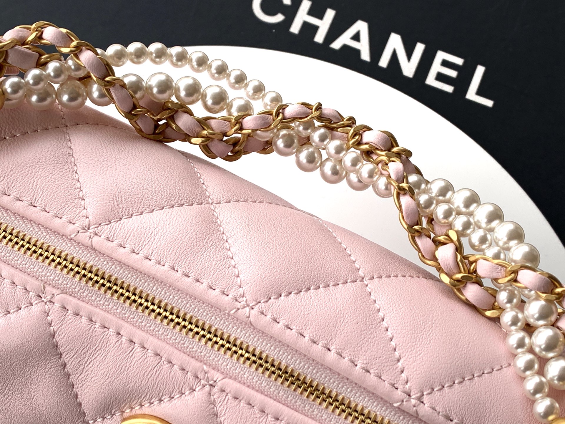 Chanel Basic Bag Sheepskin Pink L