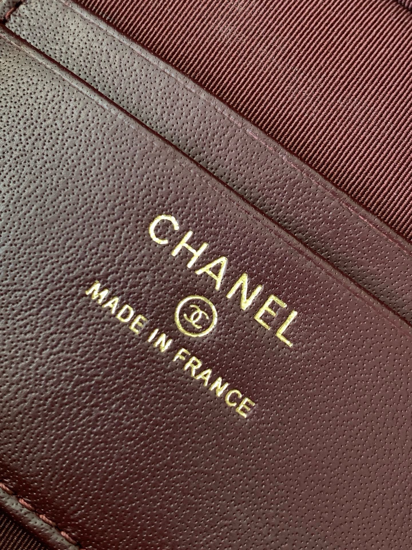 Chanel Basic Bag Cow Leather Black M-l-s