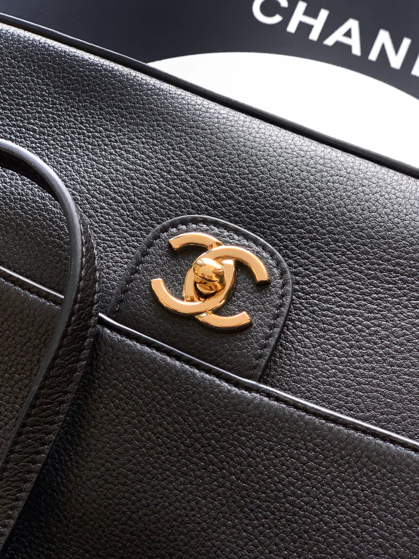 Chanel Tote Bag Cow Leather Black 11cm-m-l-s