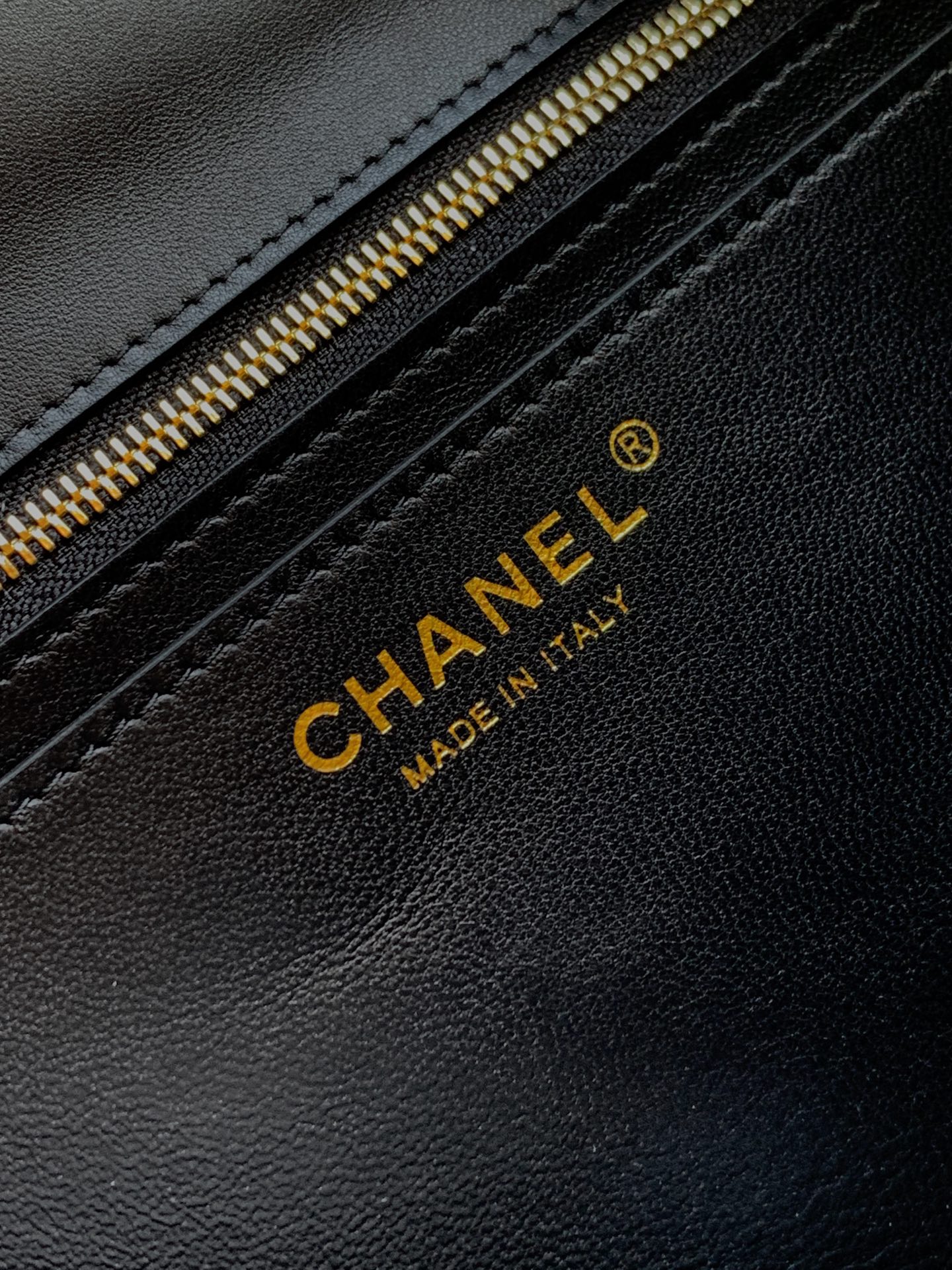 Chanel Tote Bag Cow Leather Black 11cm-m-l-s