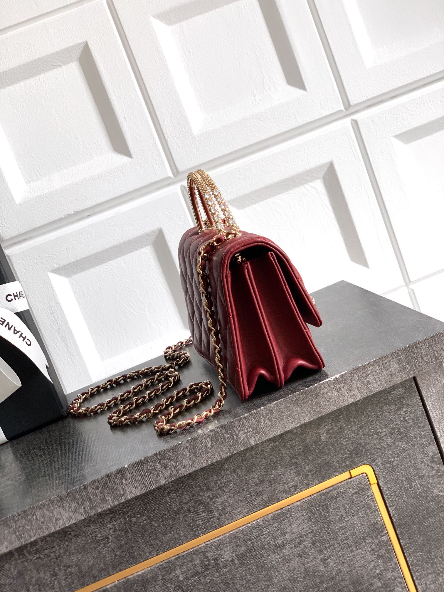 Chanel Basic Bag Red M-l